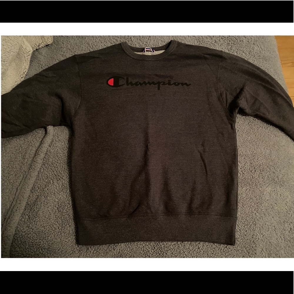 Champion Pullover
